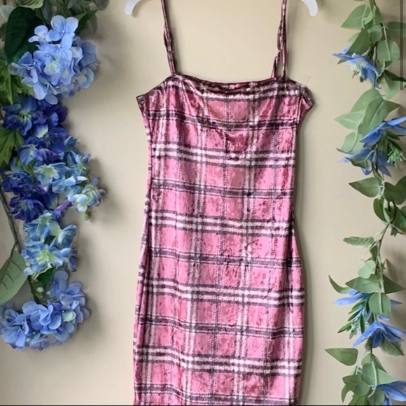 SHEIN Dresses & Skirts - SHEIN Pink Tartan Bodycon Dress